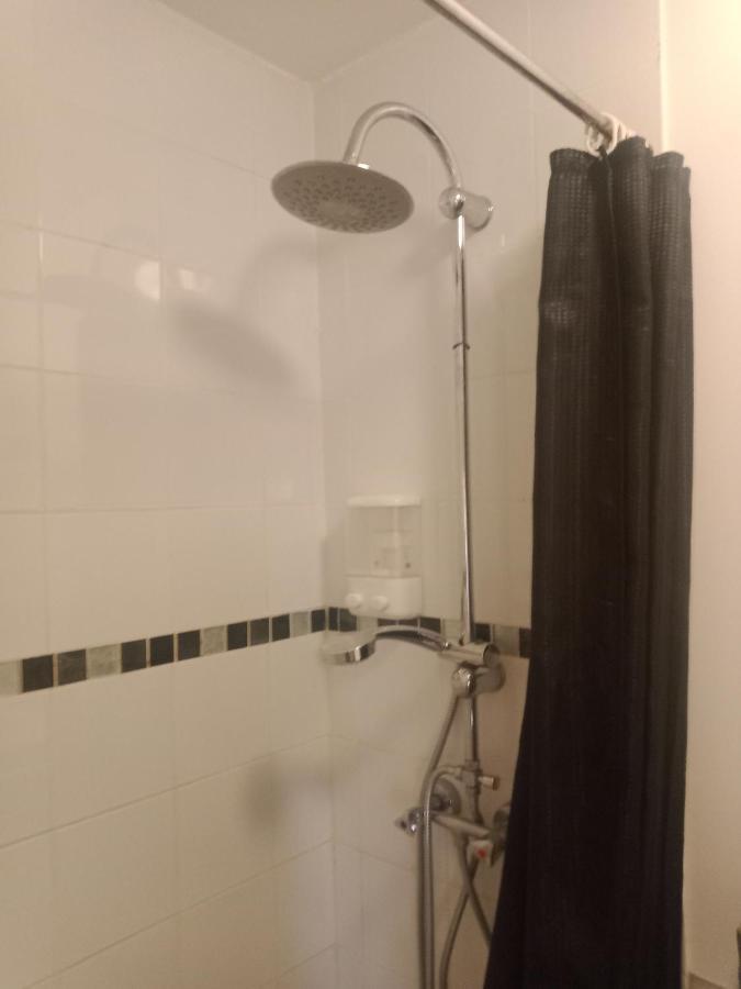 Studio Centre Avec Terrasse Apartment Menton Ngoại thất bức ảnh
